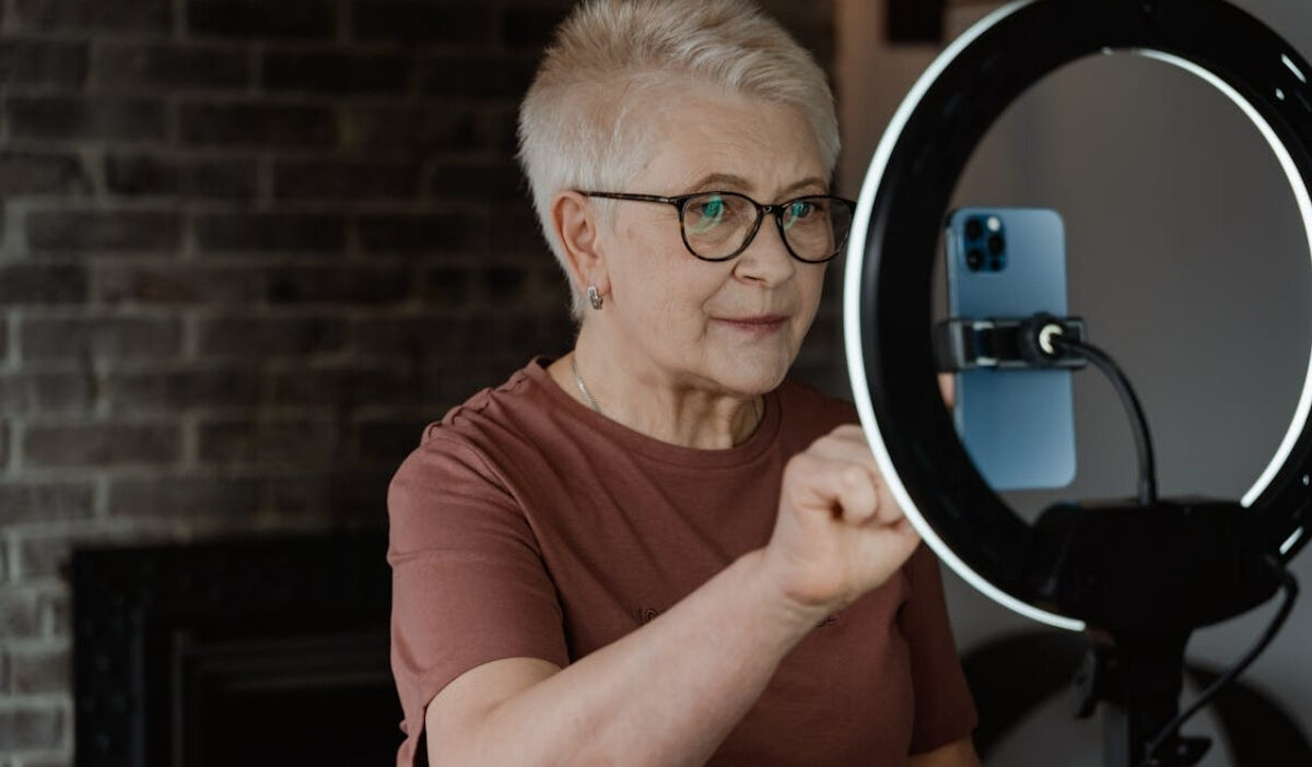 Senior woman enjoying daily activities after she get a free iphone from a verified 2026 offer