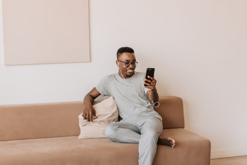 free-samsung-5g-government-phone-plan