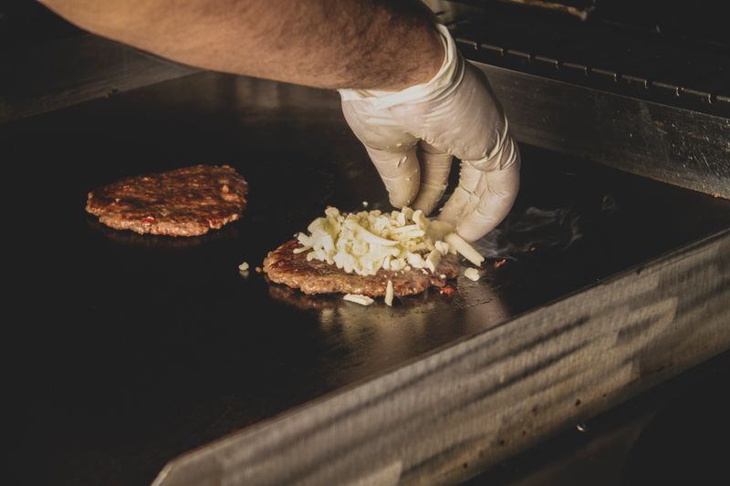 how long to grill hamburgers 2