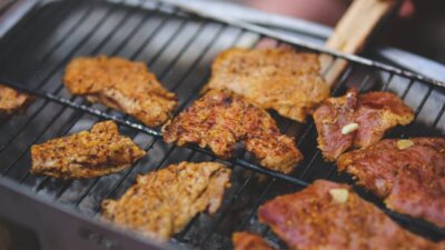 how long to grill pork chops