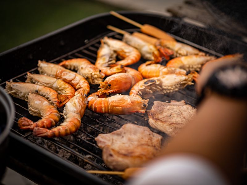 how long does it take to grill shrimp