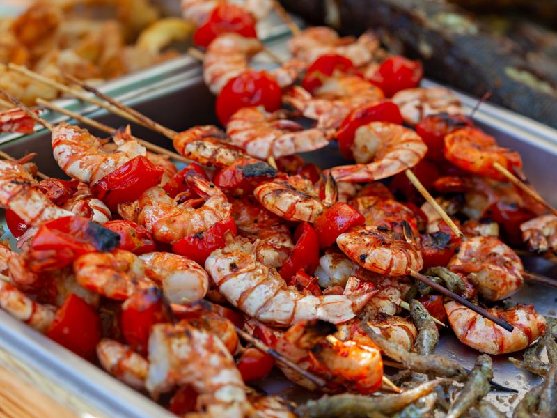 how long to grill shrimp skewers
