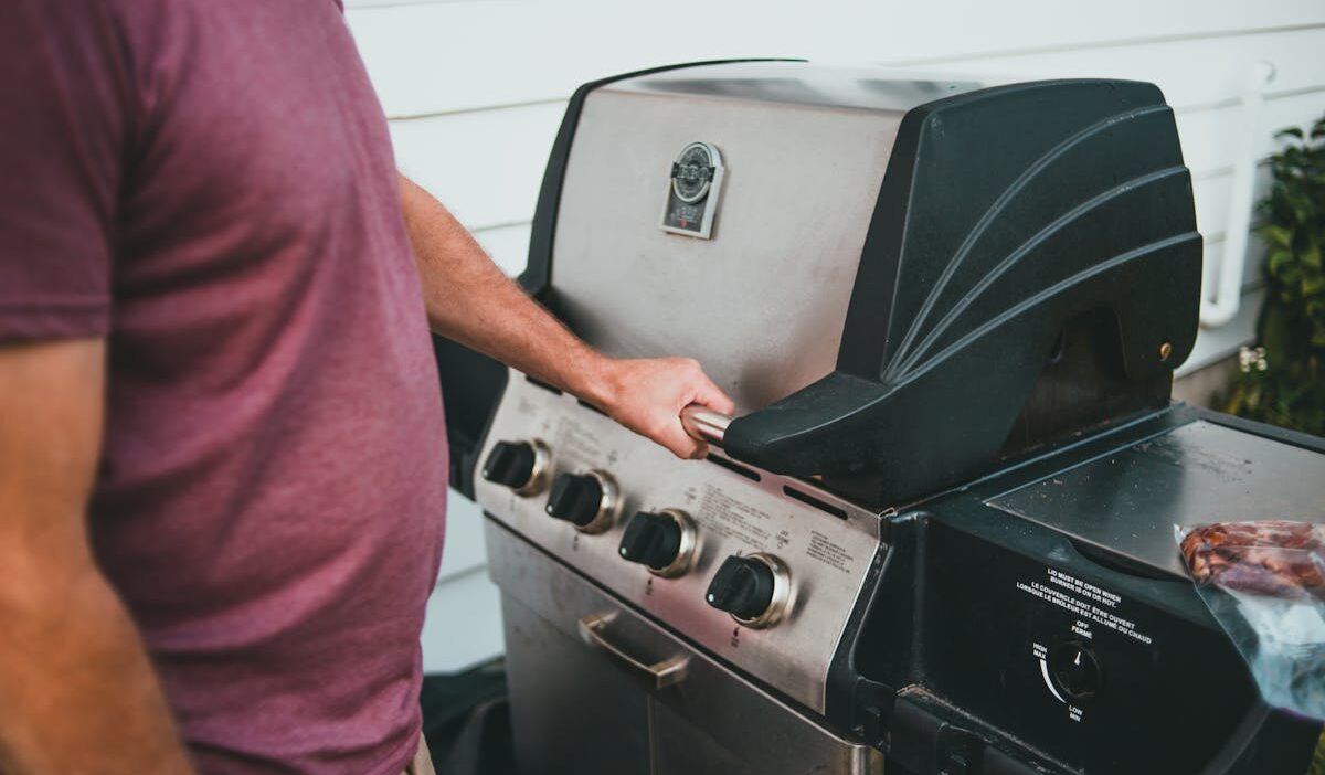 how-to-clean-a-grill