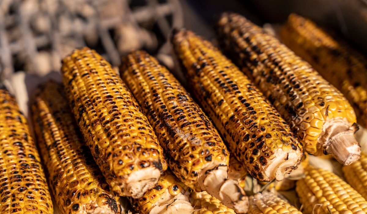 how to grill corn on the cob
