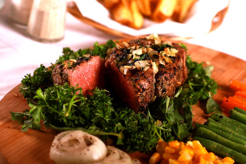how long to grill filet mignon