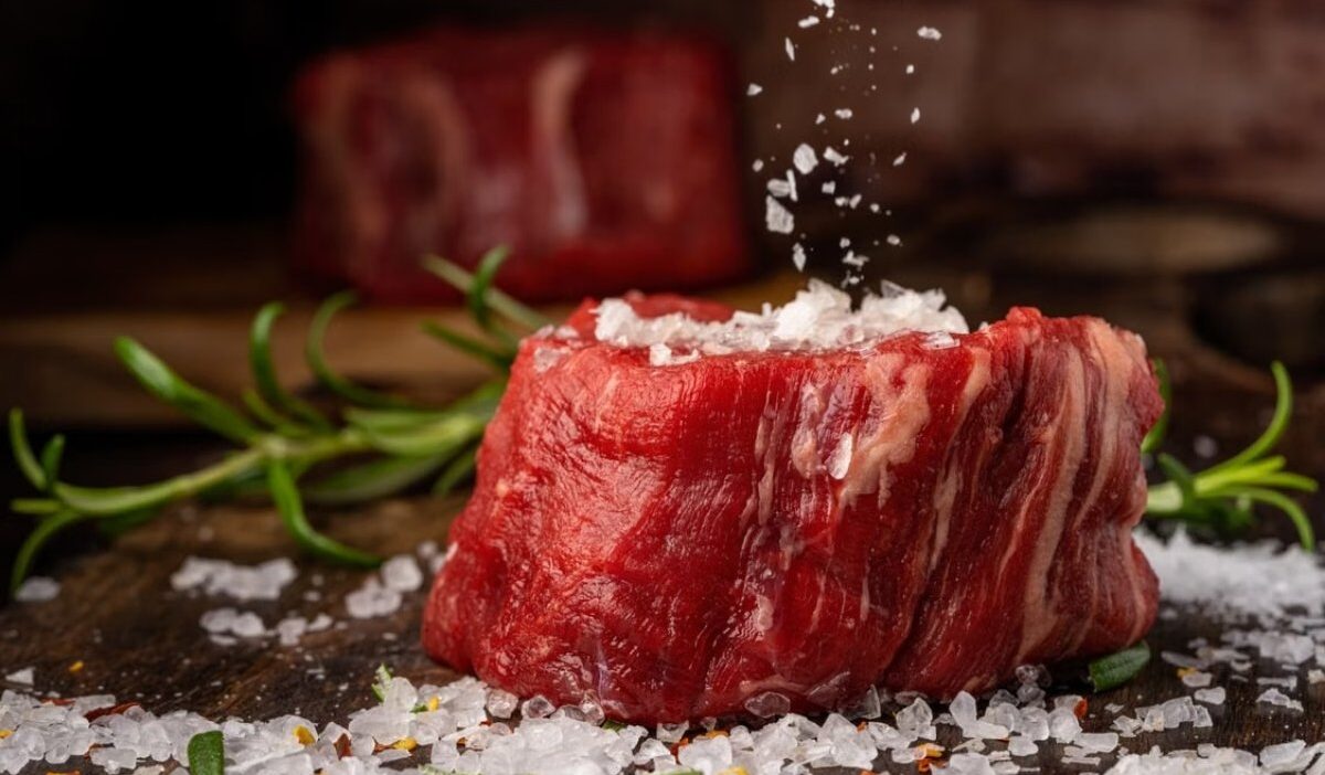 How long to cook filet mignon on the grill for different thicknesses and doneness levels