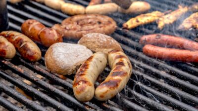 how-long-to-grill-sausage