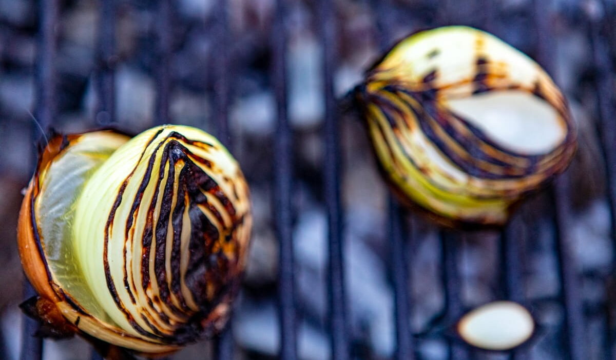 how-to-grill-onions