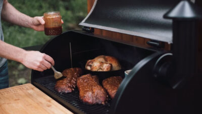 How to smoke brisket on a pellet grill for tender and juicy results