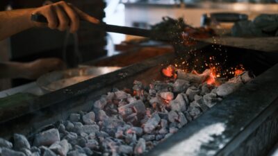 how-to-start-a-charcoal-grill