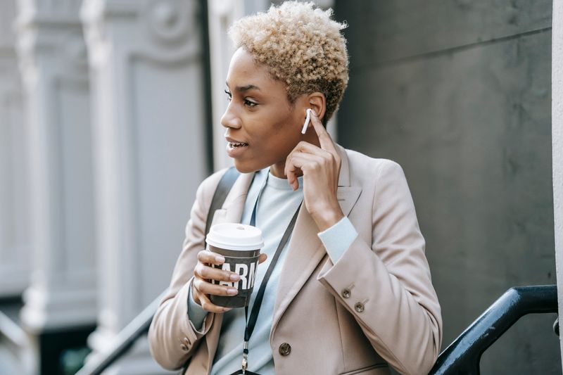 how-to-extend-airpods-battery-life