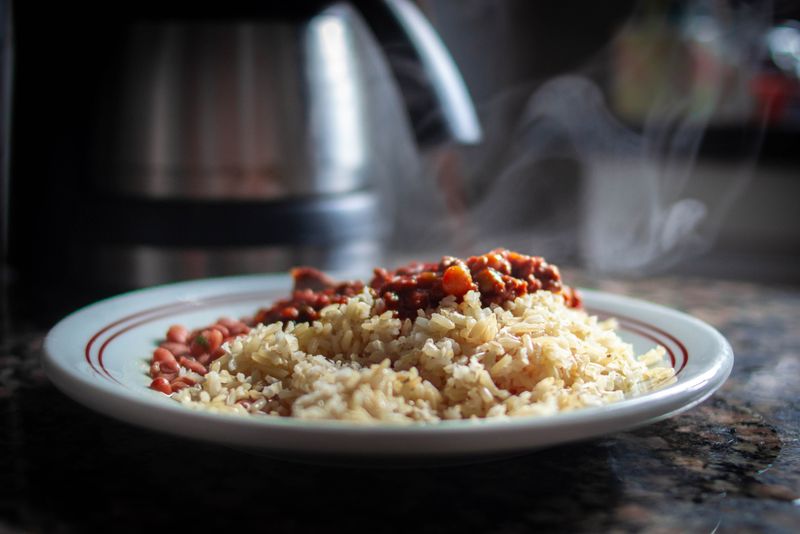 when-to-throw-cooked-rice-away