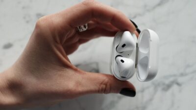 how-long-do-airpods-last