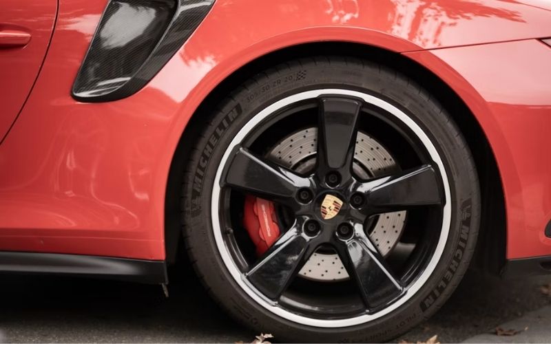 how long do tires last with performance tire tread